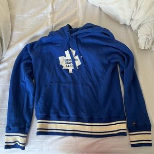 Vintage Roots Maple Leafs hoodie in size Medium
